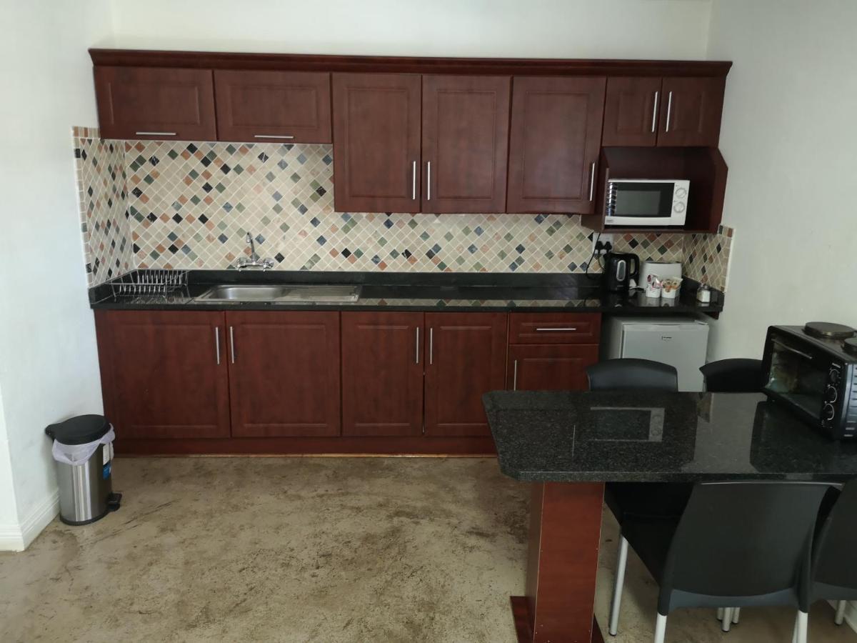 Lifestyle Corner Guesthouse 穆西纳 外观 照片