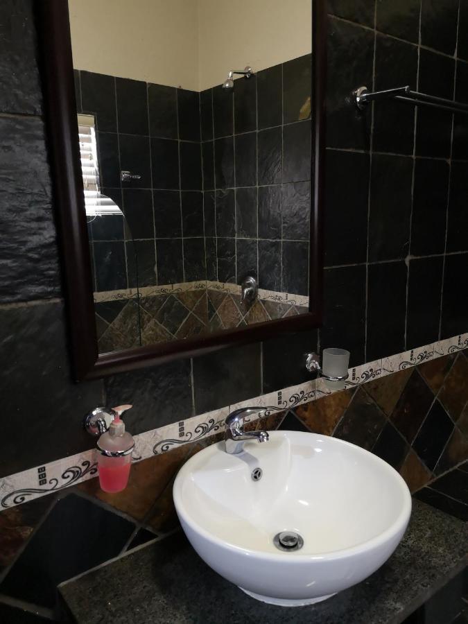 Lifestyle Corner Guesthouse 穆西纳 外观 照片